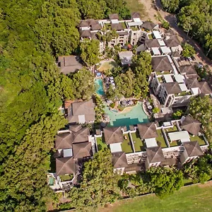 Private In The Temple Beachfront Palm Cove