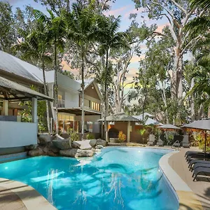 Paradise On The Palm Cove