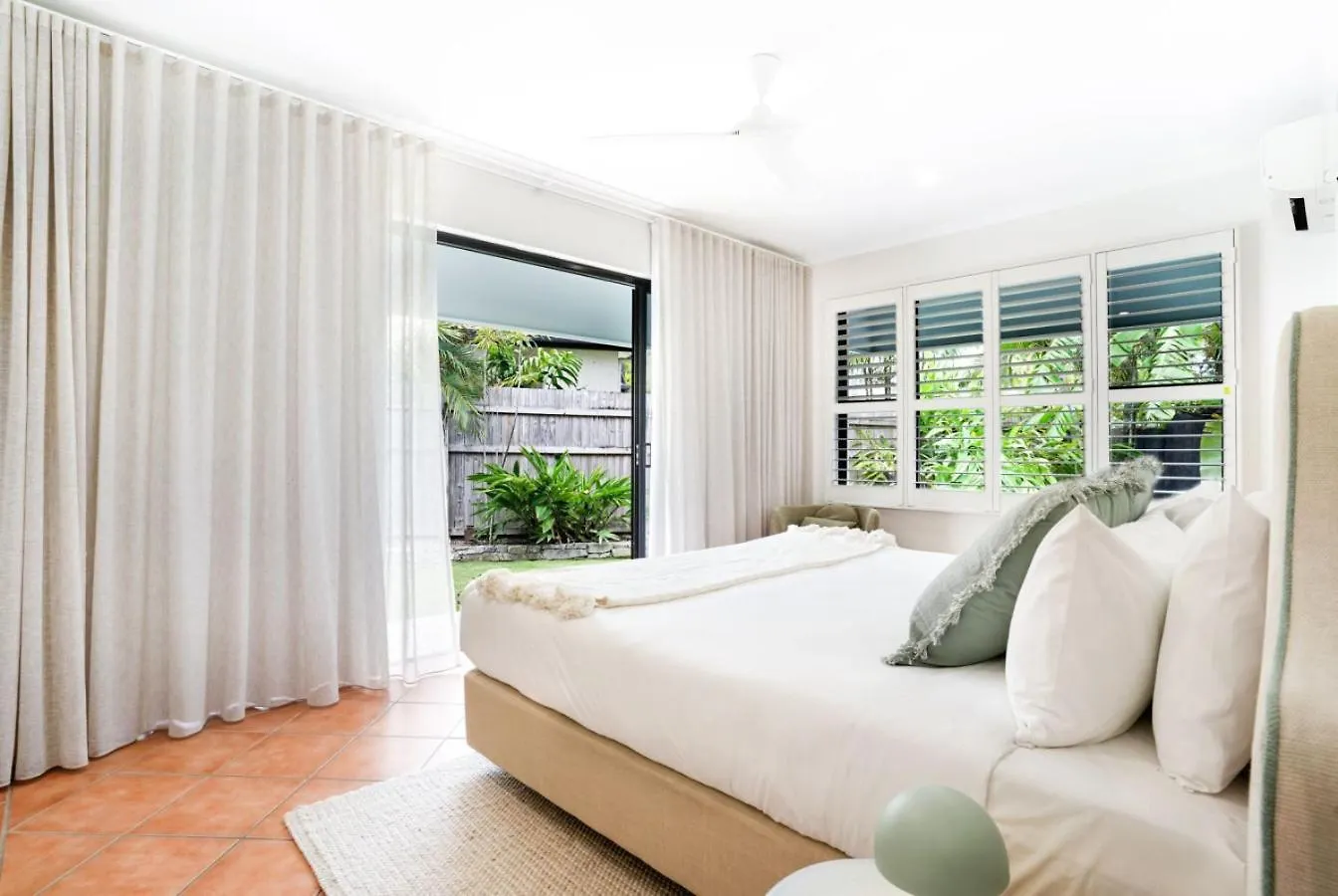 Casa Del Sol Palm Cove Villa Holiday home